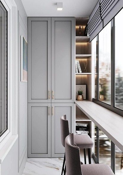 маленький балкон со шкафом дизайн